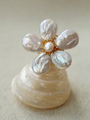 Vintage Freshwater Baroque Pearl Flower Brooch