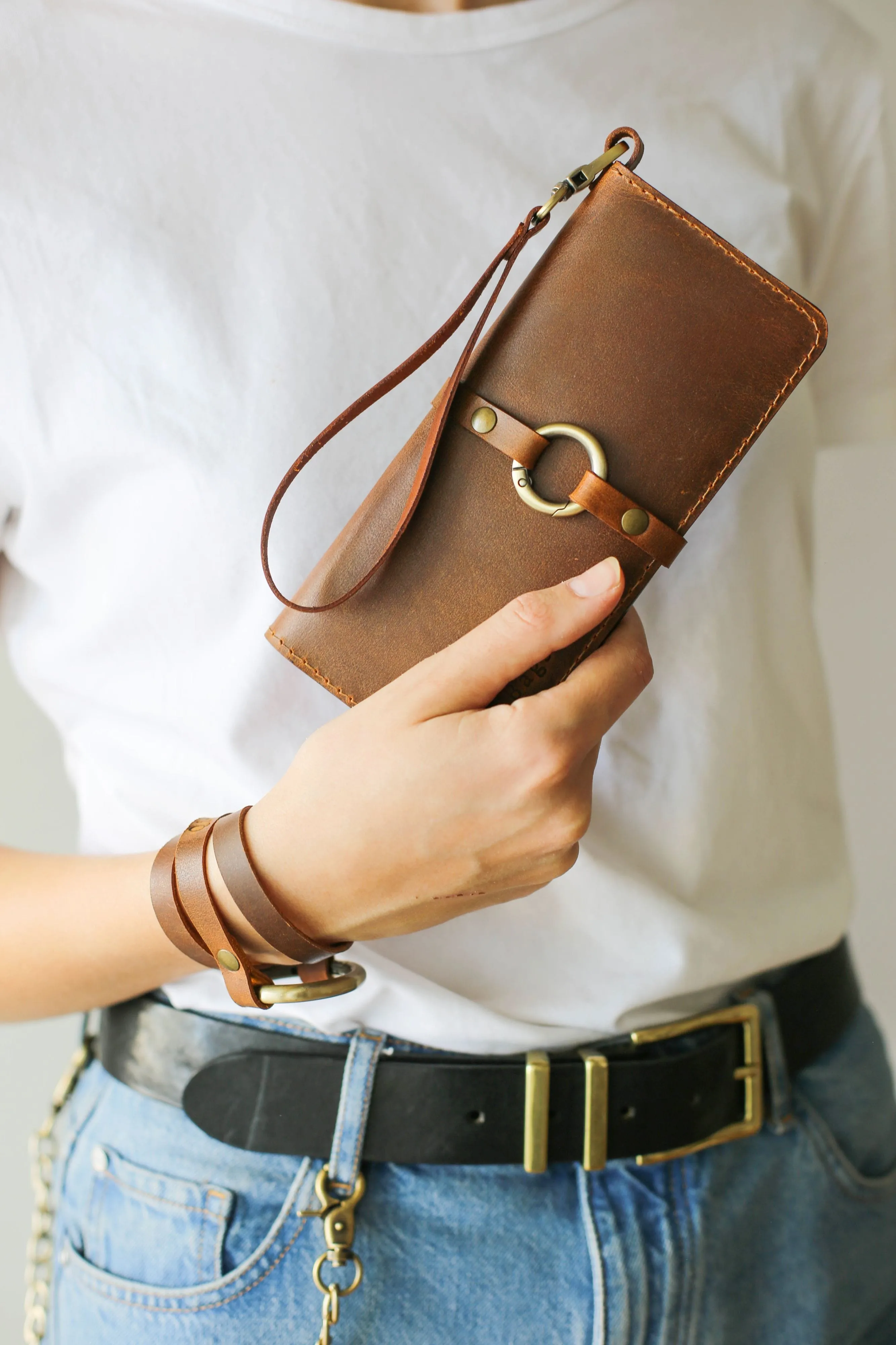 Women's Bifold Coffee Brown Leather Wallet - N01 - Ring Closure