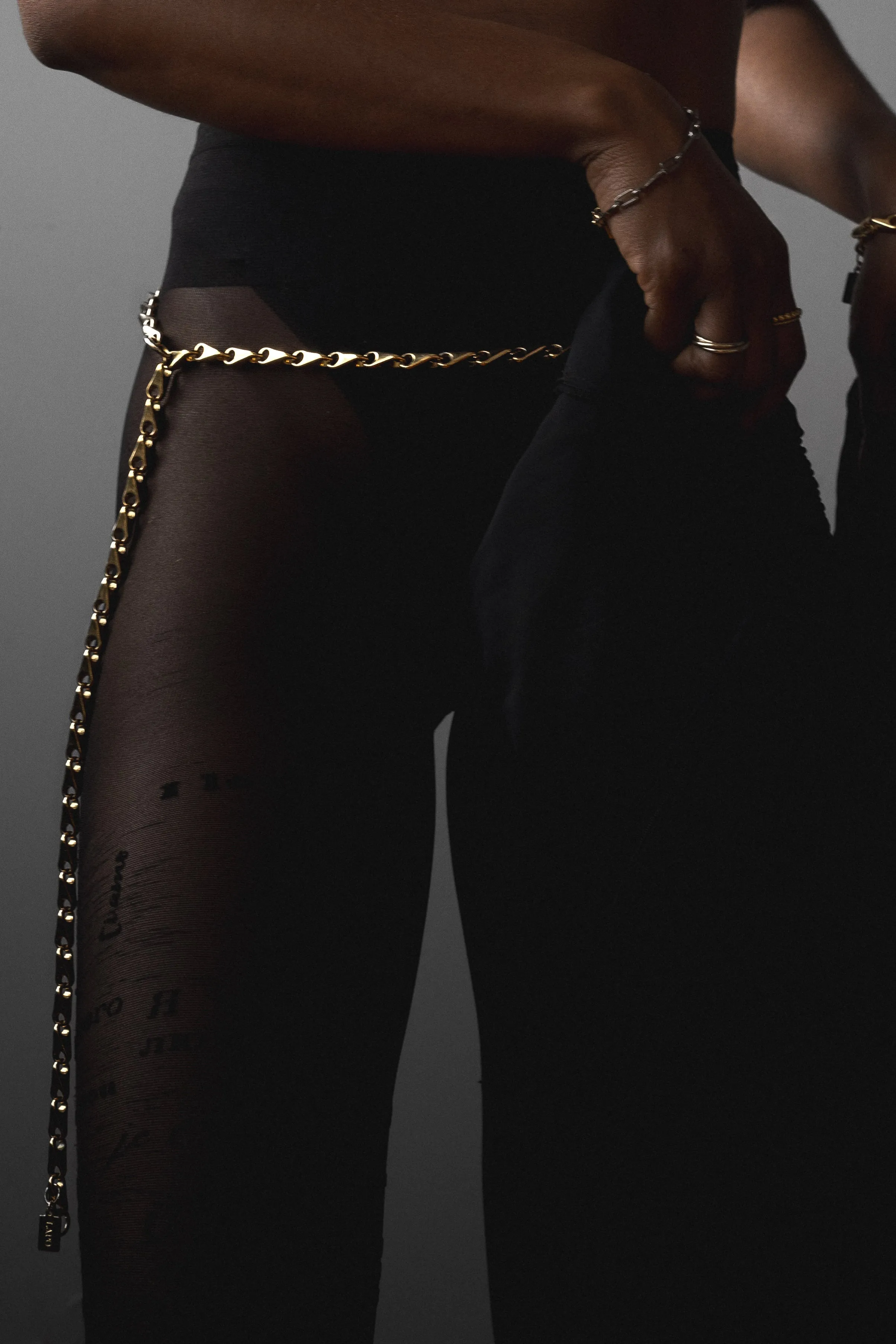 Zira Gold Chain Belt
